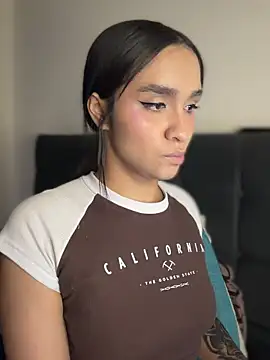 Isabella-Teen webcam