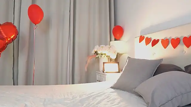 Camilla_Rowen webcam