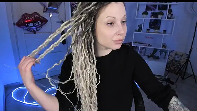 honeysallymoore - HoneySallyMoore's free webcam