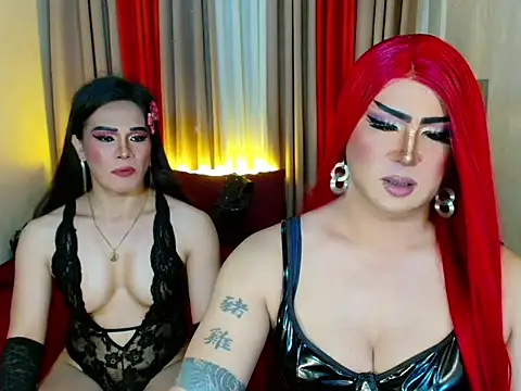 Incredible_Shemale webcam