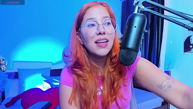 _Moon_Johnson webcam