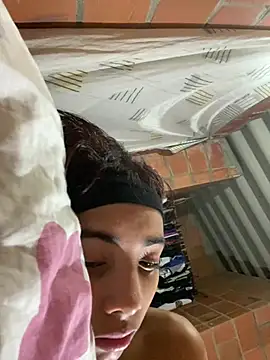 sex_room_1608 webcam