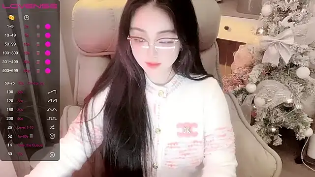 Monica-666888- webcam