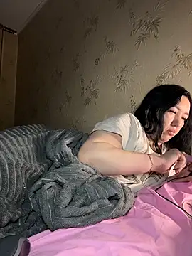 Naughtbaby_2025 webcam