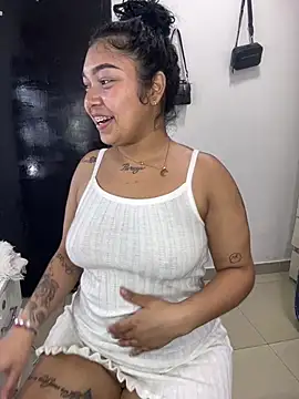 Latin_bigbutt webcam