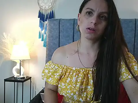 NatalyGuzman26 webcam