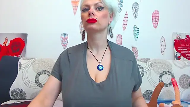 Playful_Goldie_WOW__ webcam