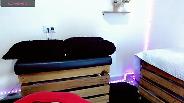 NathalialLooes webcam