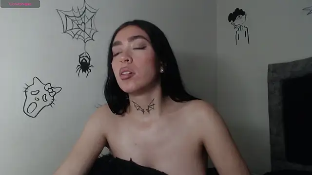 Julieta_De_Los_Angeles webcam