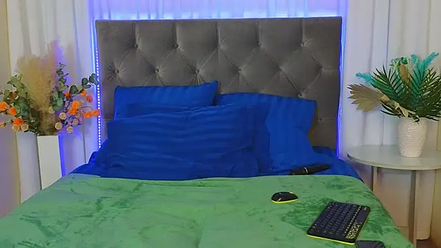 Ariana_Petite webcam