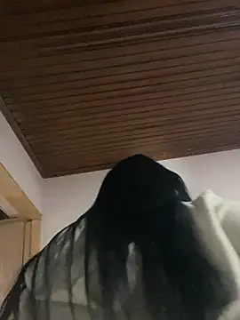 Luna_bigtitss777 webcam