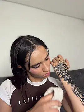 Isabella-Teen webcam