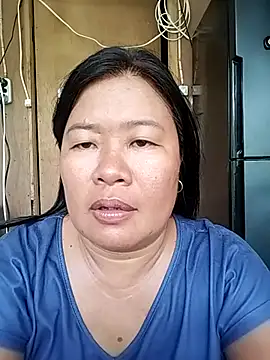 Lovelywoman43 webcam