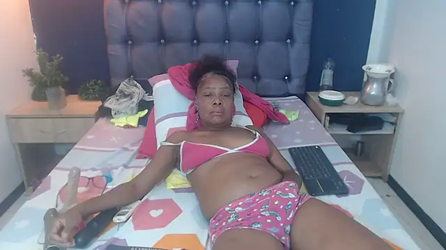 JackyHotBlack webcam