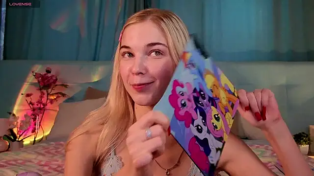 Aurora_Bennet webcam