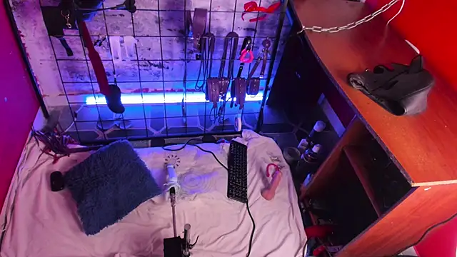 Charlotte_Bms7 webcam