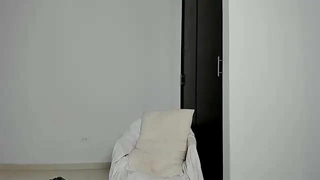 zarina_coleman webcam