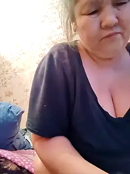 Zulfiya_Bruce webcam