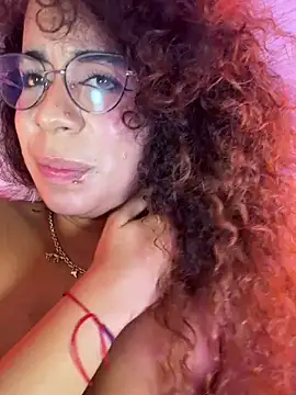 woo_isdaphne (F young) - rub pussy whit saliva