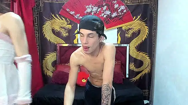 pride_couple - Pride_couple's free webcam - UK Sex Cams