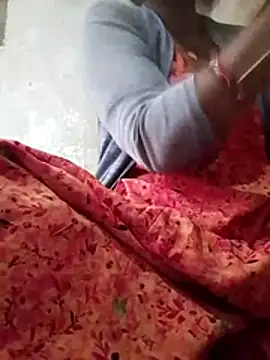 Webcam Model (aunty_sumy)  is live.Free join now!