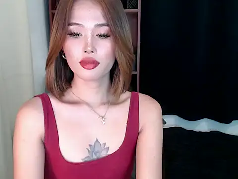 Lara_Salvatore webcam