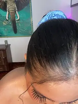 alisaa_jhons1 webcam