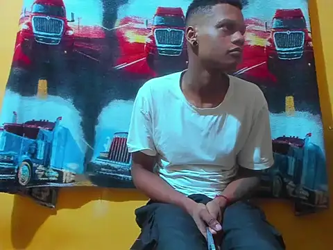 aunstin_farid1 - Aunstin_farid1's free webcam