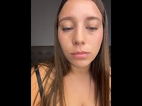 ScarletVelvetX webcam