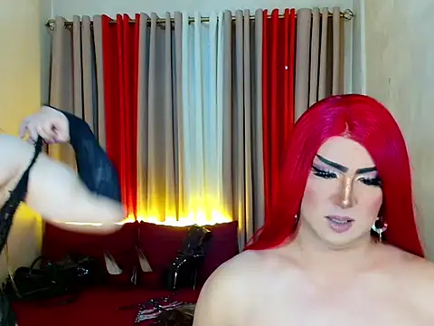 Incredible_Shemale webcam