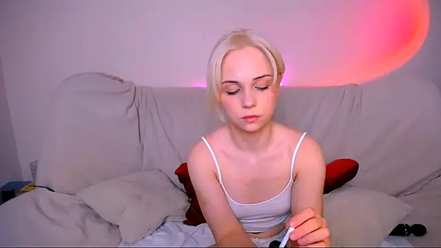 ElenaMonroe webcam