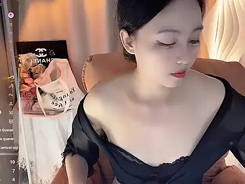 美女Lydia-668在线直播