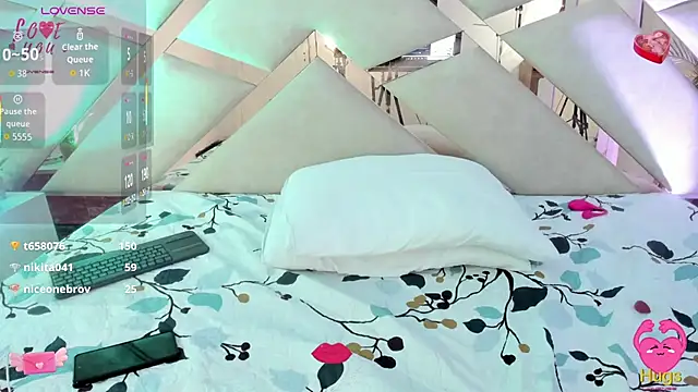 sophie_pariss webcam