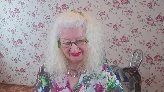 Maya_Mayflower webcam