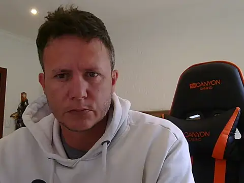 TroyDieselXXX webcam