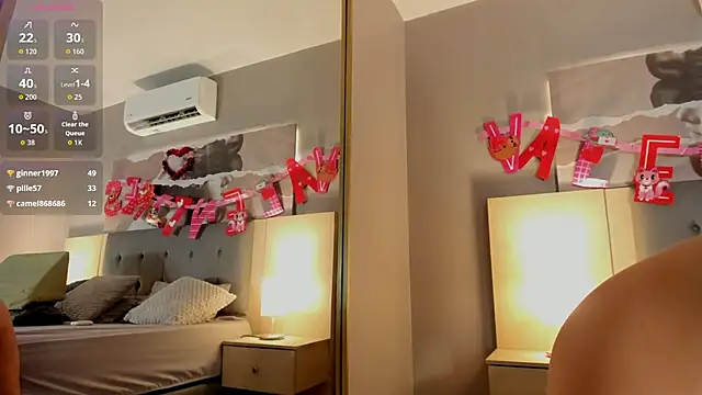 hannaamiller (F young) - whip and spit on my cunt 😈🍆