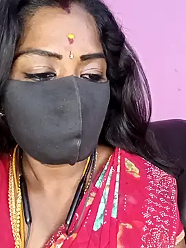 tamilammukuttyy webcam