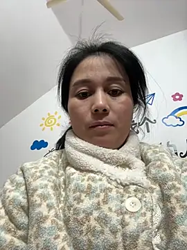 美女buusoom在线直播