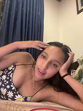 eve_ritz (F teen) - Camel toe  rub clit