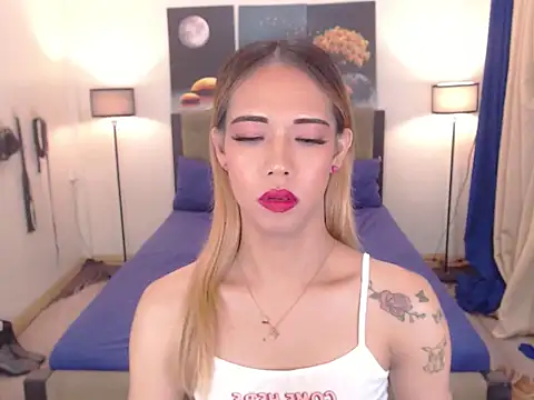 PreciousAmore webcam