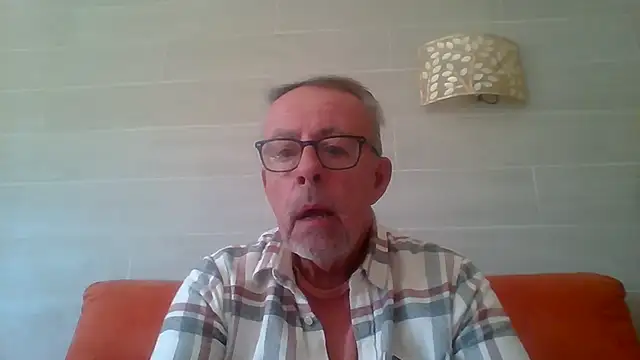 tuggy59 (M grandpa) - CLOSE MASURBATION