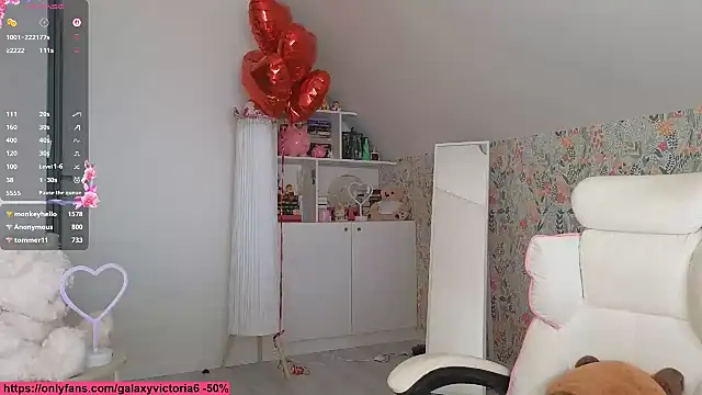 brilliantvictoria webcam