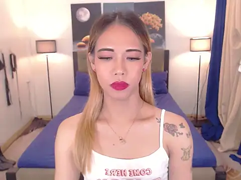 PreciousAmore webcam