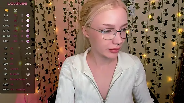 anyataylor_ - AnyaTaylor_'s free webcam - UK Sex Cams