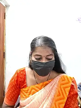 tamil_Sigappu_Roja webcam