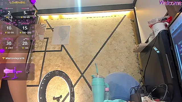 ThaliaBrookss_ webcam