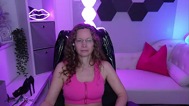 AnnikaRose webcam
