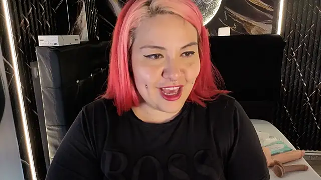 Bruja__Scarlata webcam