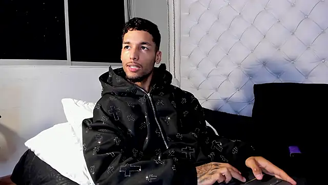 Thiagoferreti webcam