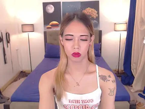 PreciousAmore webcam